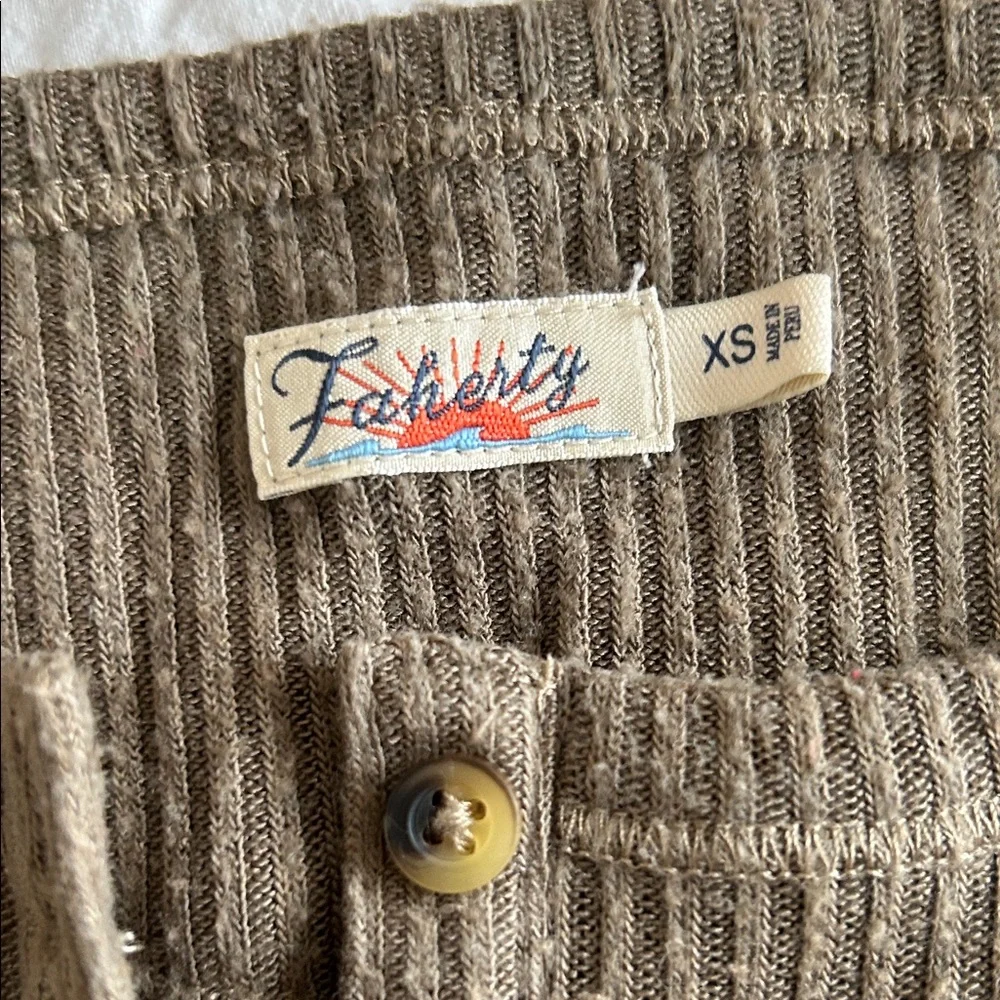 Faherty Women's Brown Ribbed Long Sleeve Henley - Picture 3 of 6